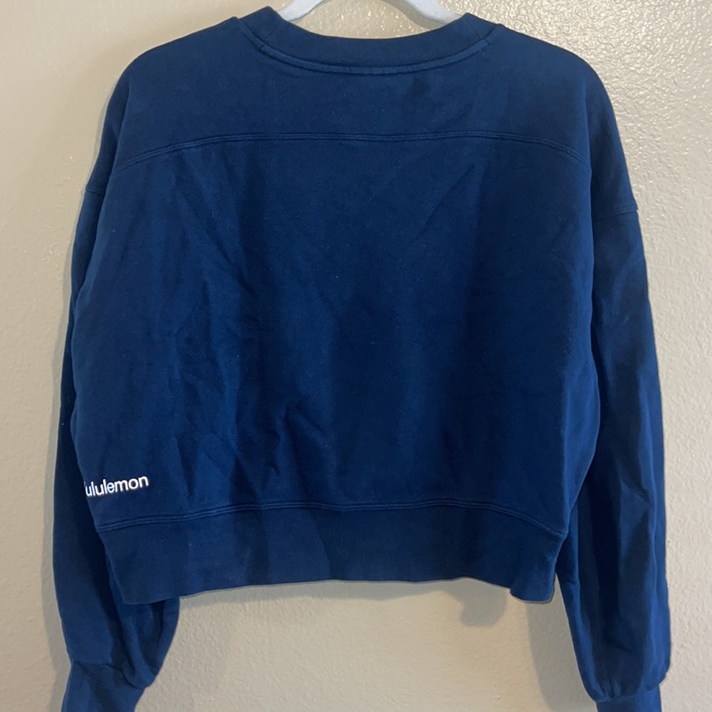 Lululemon oversized cropped pullover